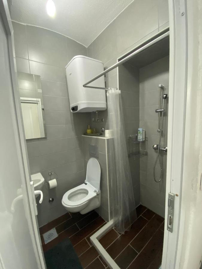 Studio Apartman Sandra 塞拉耶佛 外观 照片