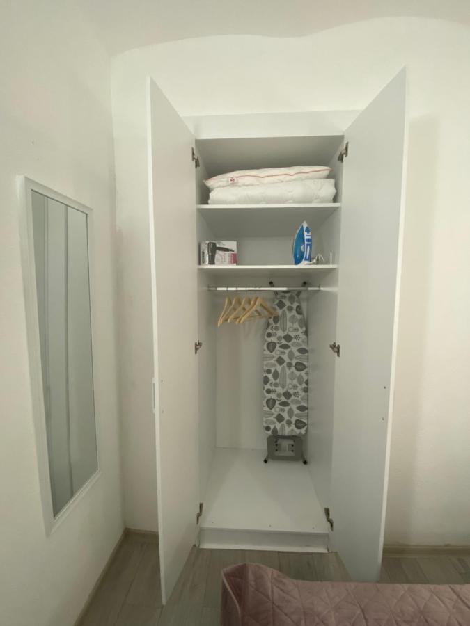 Studio Apartman Sandra 塞拉耶佛 外观 照片